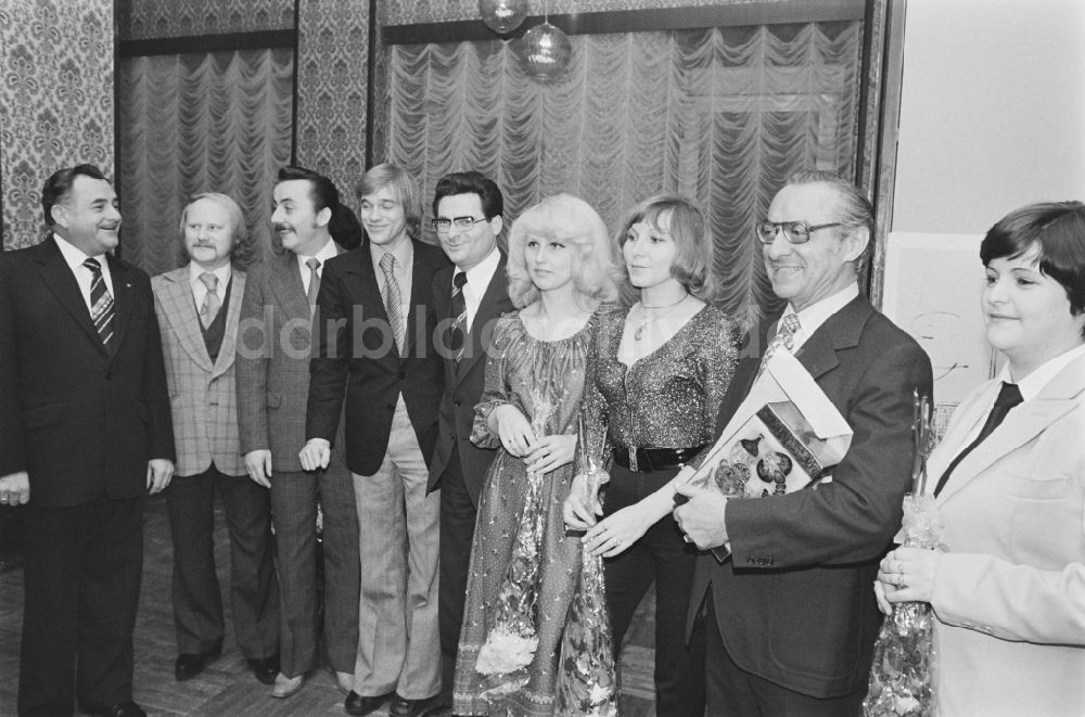 DDR-Bildarchiv: Berlin - Siegerehrung der Gewinner des Gaststättenwettbewerbes 1978 im Cafe Warschau in Berlin in der DDR