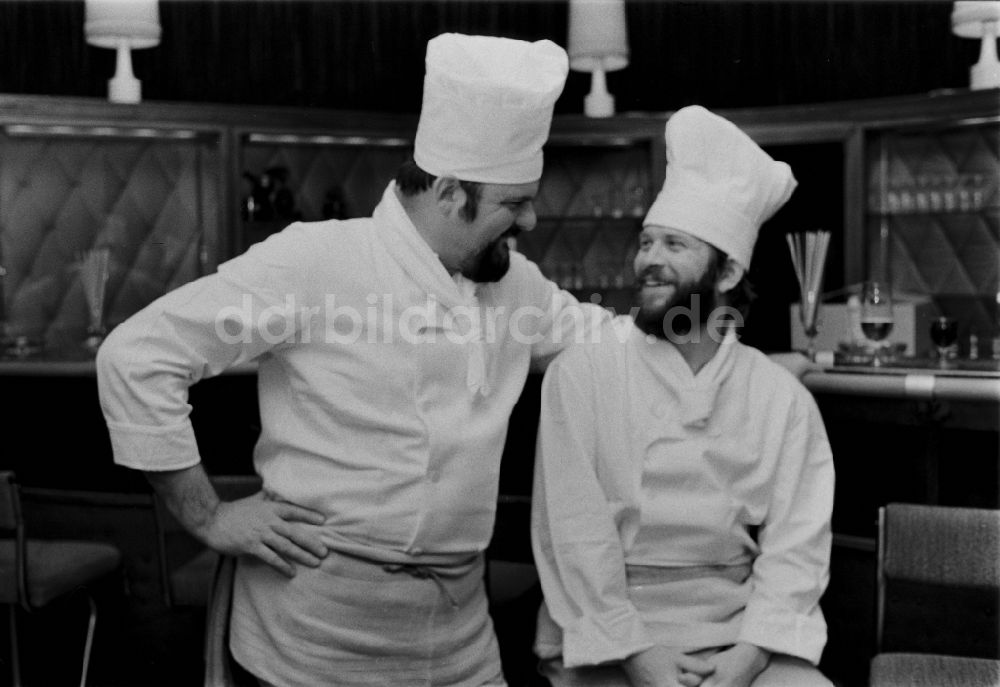 DDR-Bildarchiv: Berlin - Siegerehrung der Gewinner des Gaststättenwettbewerbes 1978 im Cafe Warschau in Berlin in der DDR