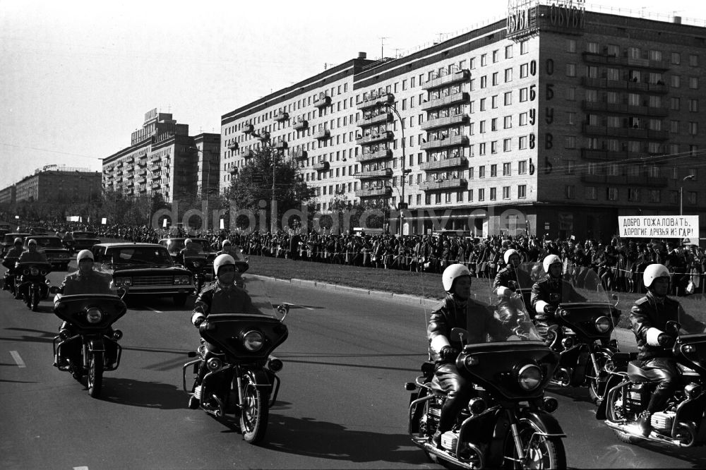 DDR-Fotoarchiv: Moskva - Moskau - Staatsakt und Empfang Erich Honeckers und der Regierungsdelegation der DDR in Moskva - Moskau in Russland