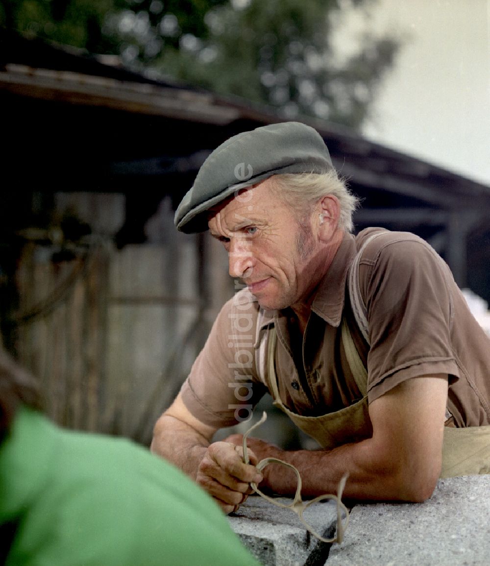 DDR-Fotoarchiv: Horka - Szenenbild Porträt eines Mittelpunkte in Horka in der DDR