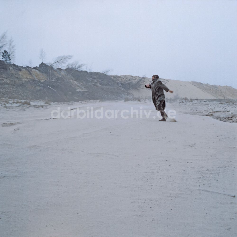 DDR-Fotoarchiv: Weißwasser/Oberlausitz - Szenenbild Rublak - Die Legende vom vermessenen Land in Weißwasser/Oberlausitz in der DDR