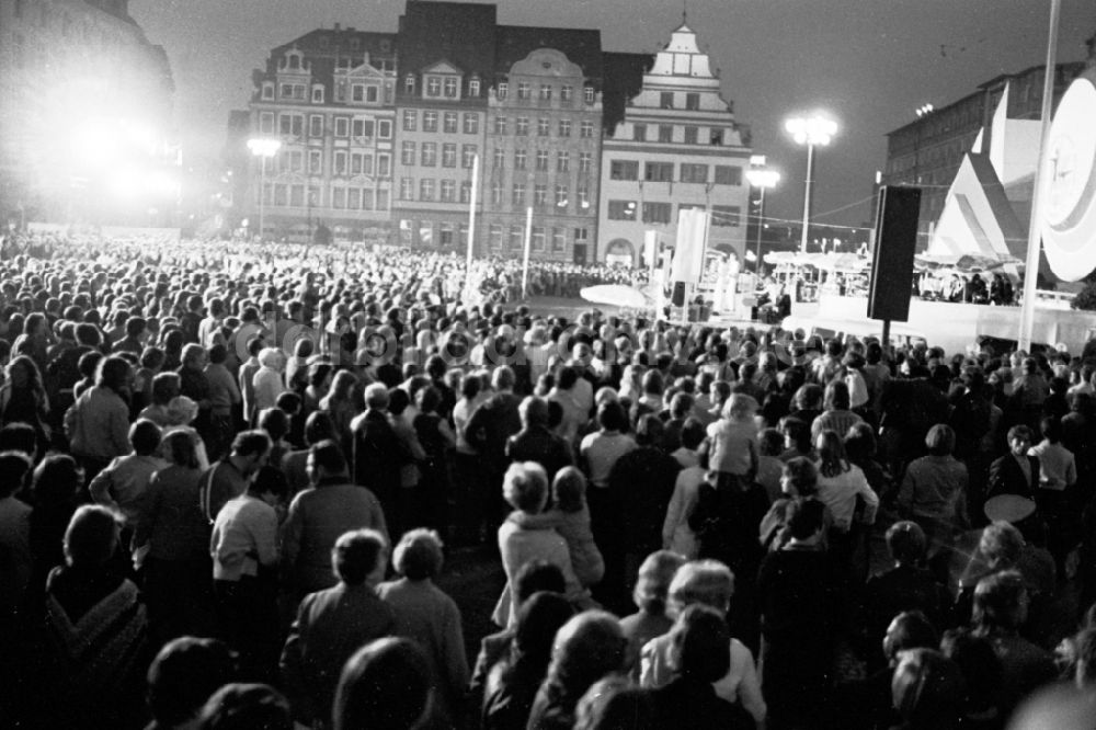 DDR-Bildarchiv: Leipzig - Turn- und Sportfest Spartakiade in Leipzig in Sachsen in der DDR