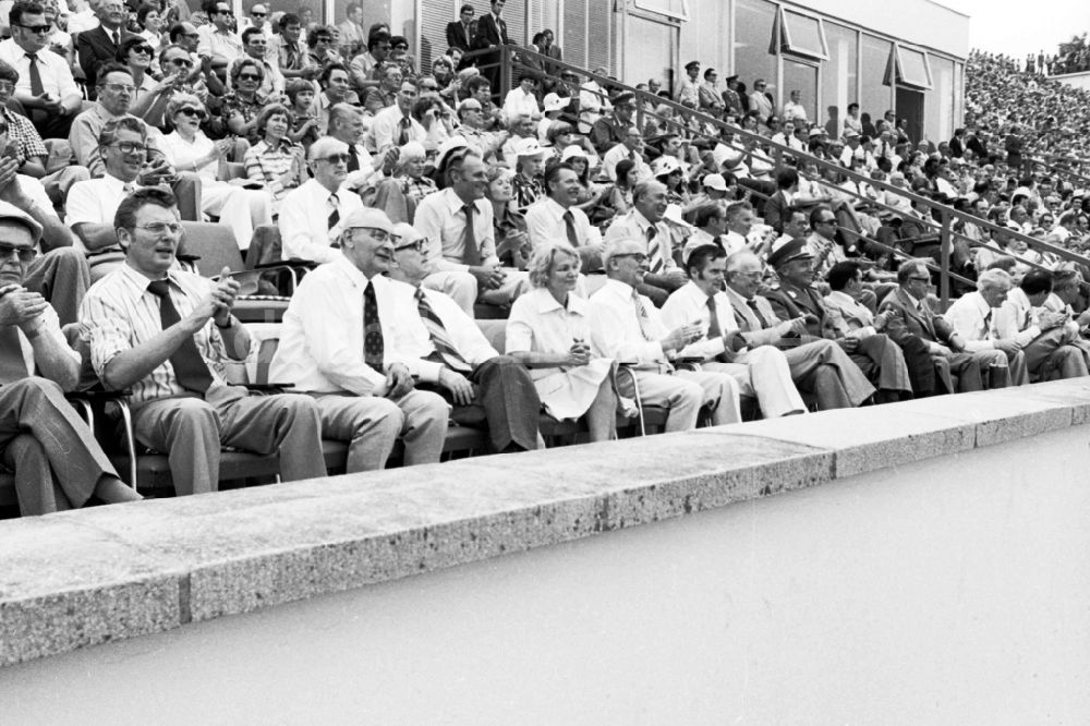 DDR-Fotoarchiv: Leipzig - Turn- und Sportfest Spartakiade in Leipzig in Sachsen in der DDR