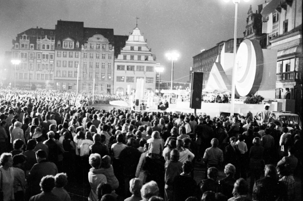 DDR-Fotoarchiv: Leipzig - Turn- und Sportfest Spartakiade in Leipzig in Sachsen in der DDR