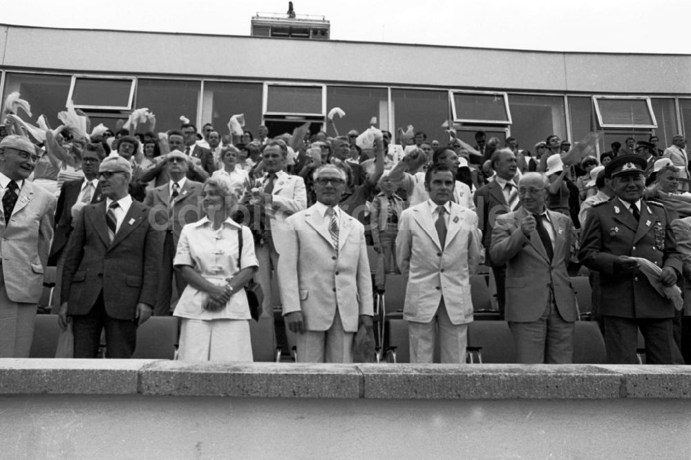 DDR-Fotoarchiv: Leipzig - Turn- und Sportfest Spartakiade in Leipzig in Sachsen in der DDR