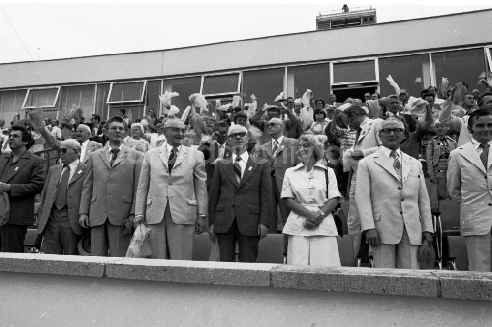 Leipzig: Turn- und Sportfest Spartakiade in Leipzig in Sachsen in der DDR