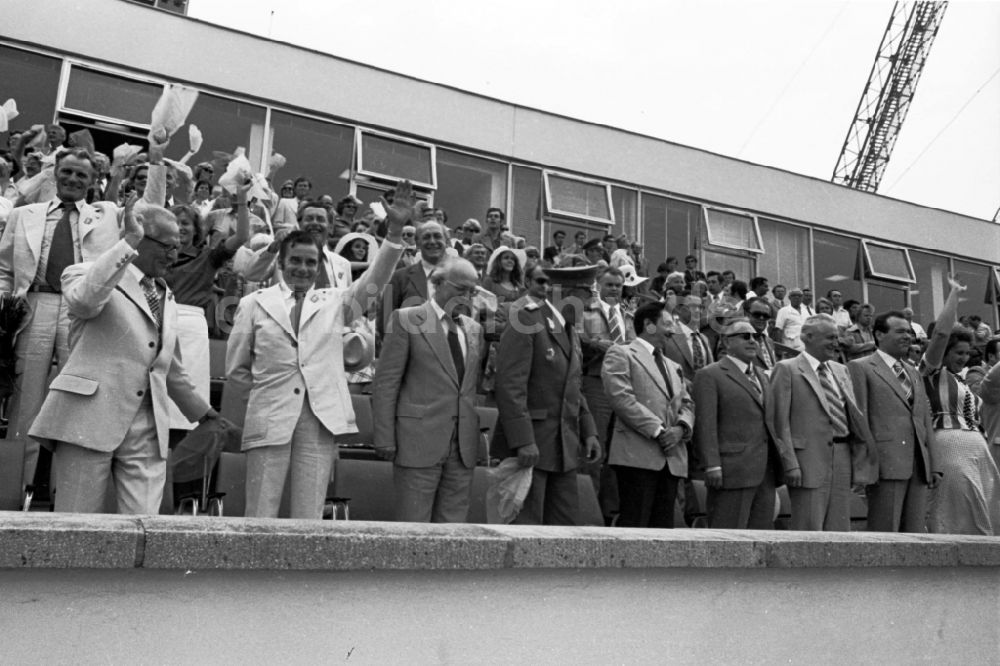 DDR-Fotoarchiv: Leipzig - Turn- und Sportfest Spartakiade in Leipzig in Sachsen in der DDR