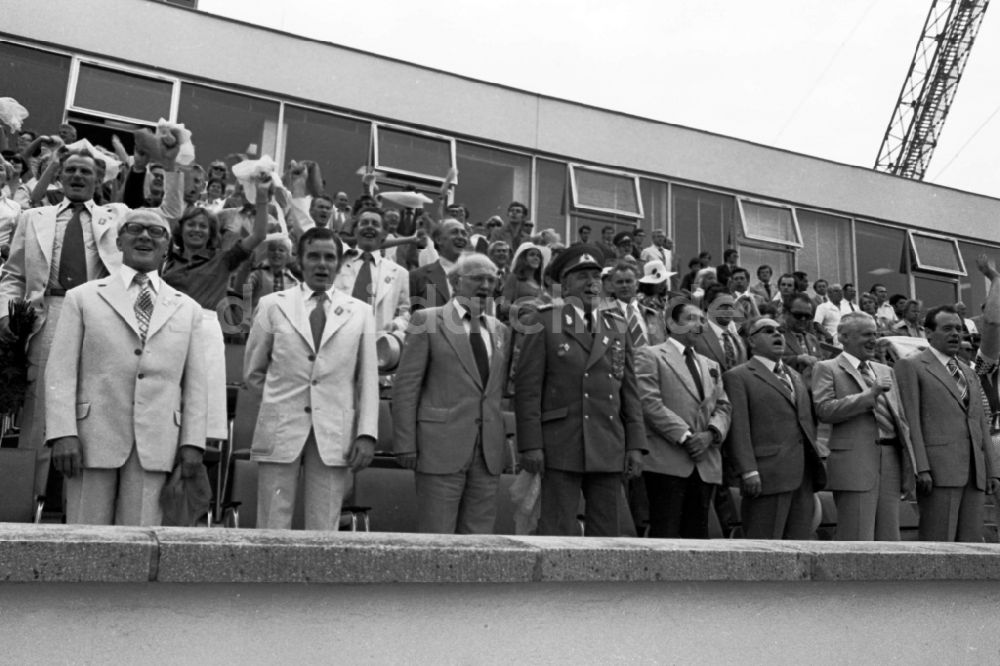 Leipzig: Turn- und Sportfest Spartakiade in Leipzig in Sachsen in der DDR