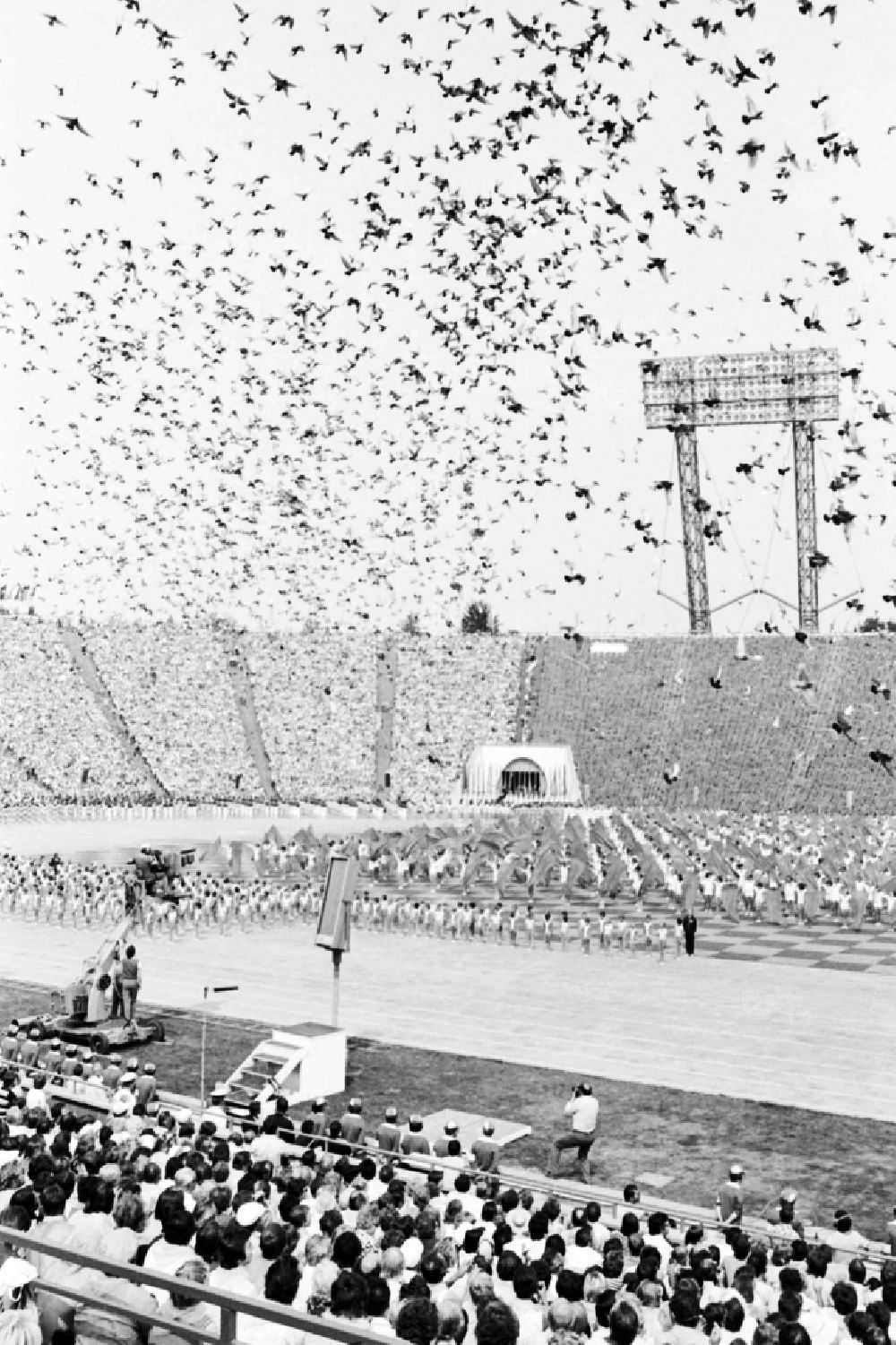 Leipzig: Turn- und Sportfest Spartakiade in Leipzig in Sachsen in der DDR