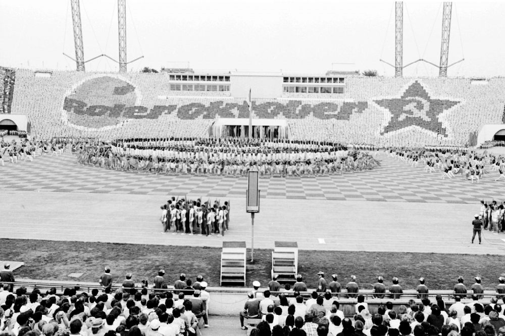 Leipzig: Turn- und Sportfest Spartakiade in Leipzig in Sachsen in der DDR