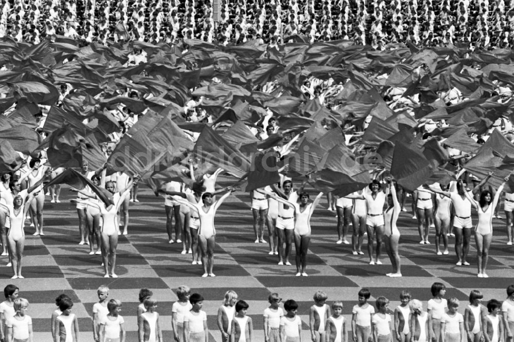 DDR-Bildarchiv: Leipzig - Turn- und Sportfest Spartakiade in Leipzig in Sachsen in der DDR