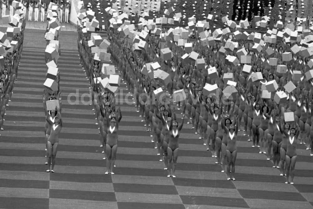 DDR-Bildarchiv: Leipzig - Turn- und Sportfest Spartakiade in Leipzig in Sachsen in der DDR