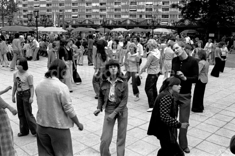 DDR-Fotoarchiv: Leipzig - Turn- und Sportfest Spartakiade in Leipzig in Sachsen in der DDR