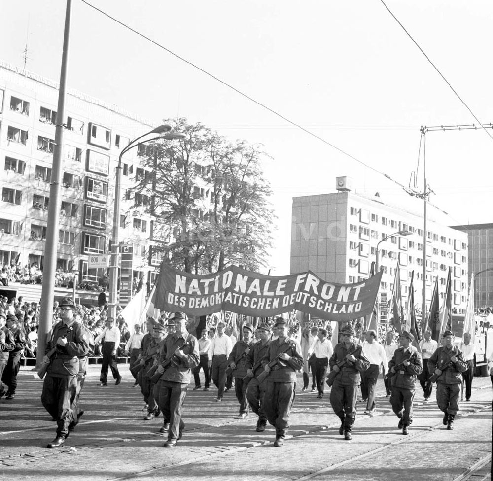 Leipzig: Umschlagsnr.: 1965-28