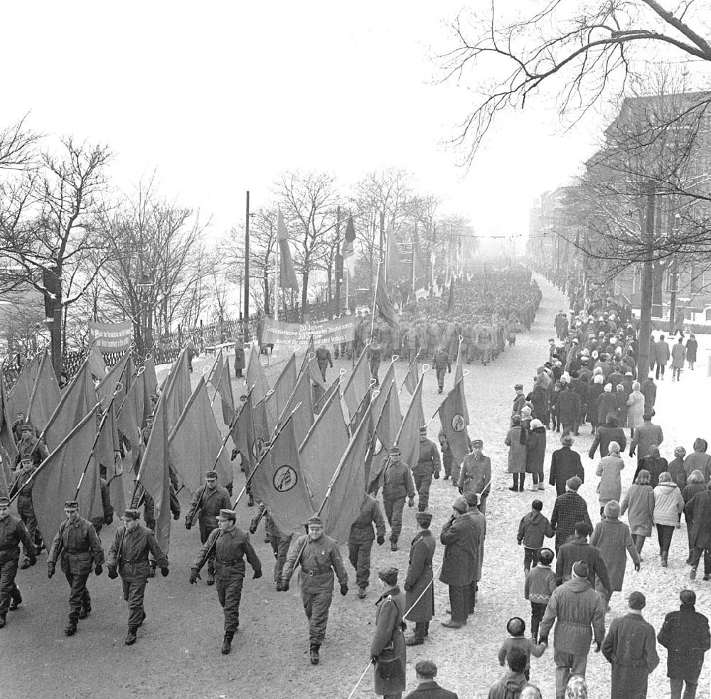 DDR-Bildarchiv: Berlin - Umschlagsnr.: 1965-42