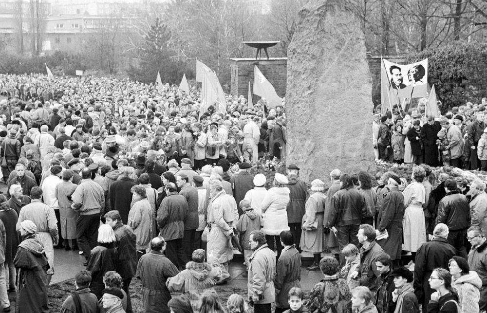 DDR-Fotoarchiv: Berlin - Umschlagsnr.: 1993-10