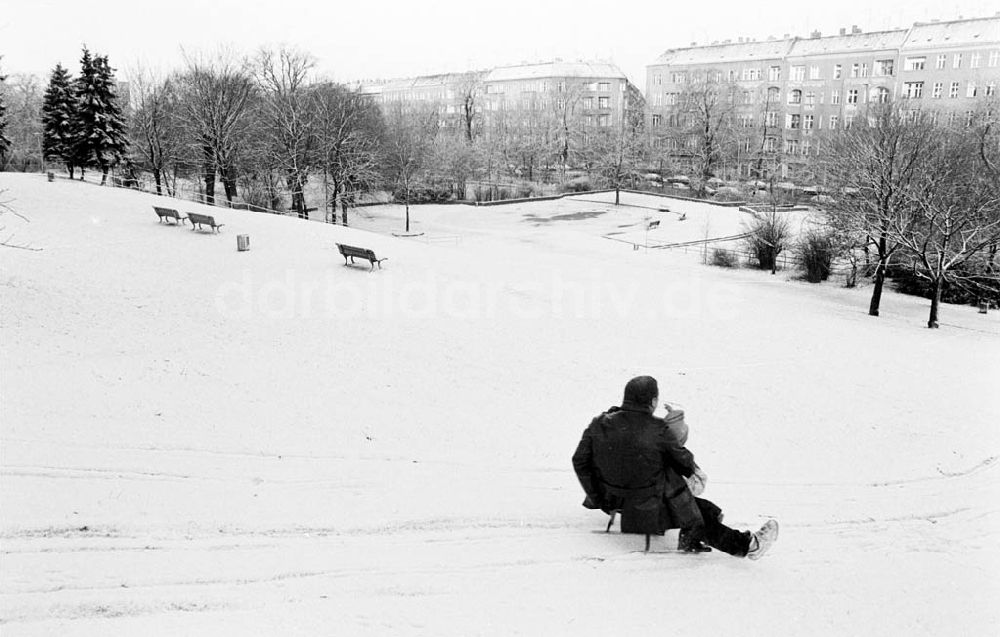 DDR-Fotoarchiv: Berlin - Umschlagsnr.: 1993-35