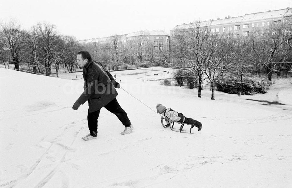 DDR-Bildarchiv: Berlin - Umschlagsnr.: 1993-35