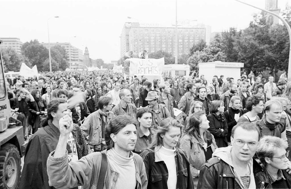 DDR-Fotoarchiv: Berlin - Umschlagsnr.: 1993-169