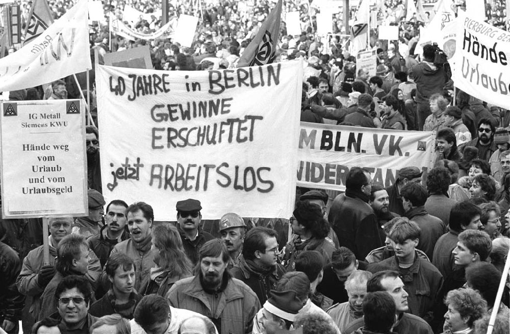 Berlin: Umschlagsnr.: 1994-44b