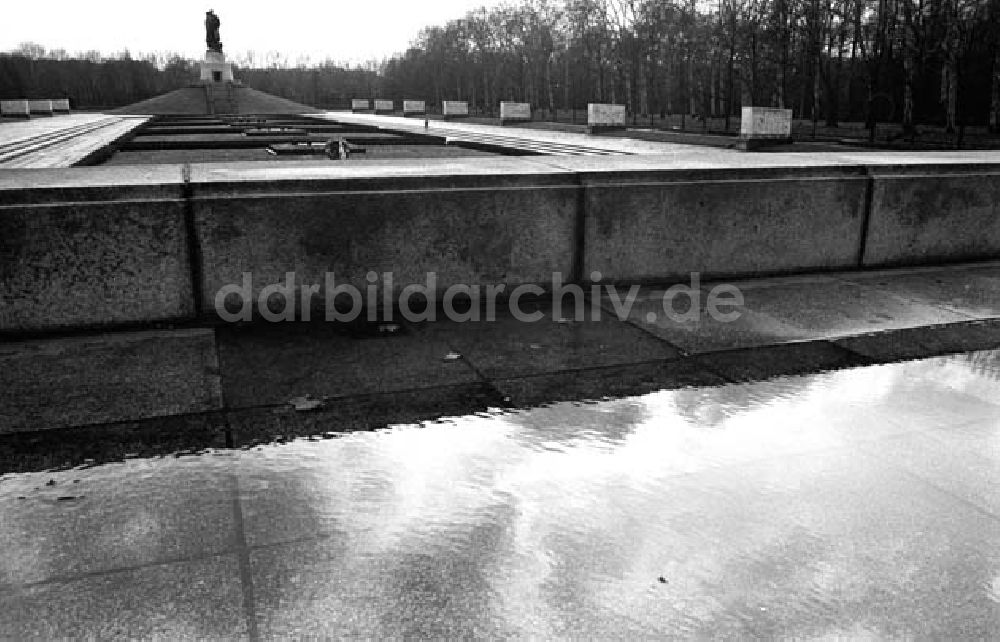 DDR-Fotoarchiv: Berlin - Umschlasgnr.: 1994-19