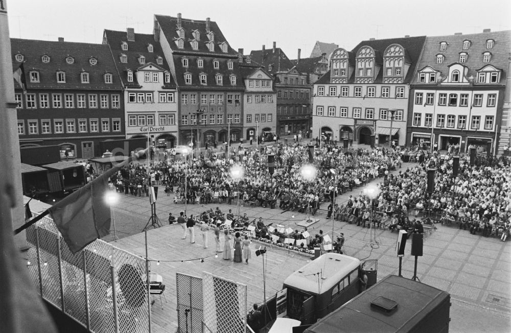 DDR-Fotoarchiv: Naumburg (Saale) - Veranstaltungen zur 950. Jahrfeier auf den Straßen in Naumburg (Saale) in der DDR