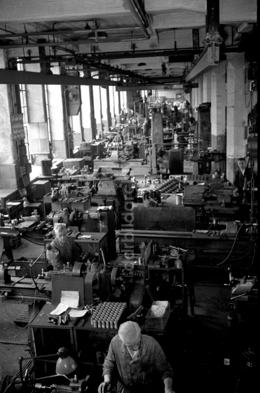 DDR-Bildarchiv: Leipzig - Werk Polygraph in Leipzig in der DDR