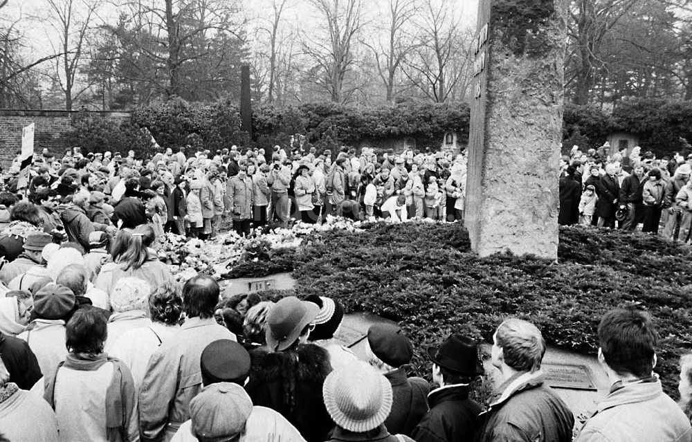 DDR-Bildarchiv: Berlin - Winkler Umschlag Nr. :64