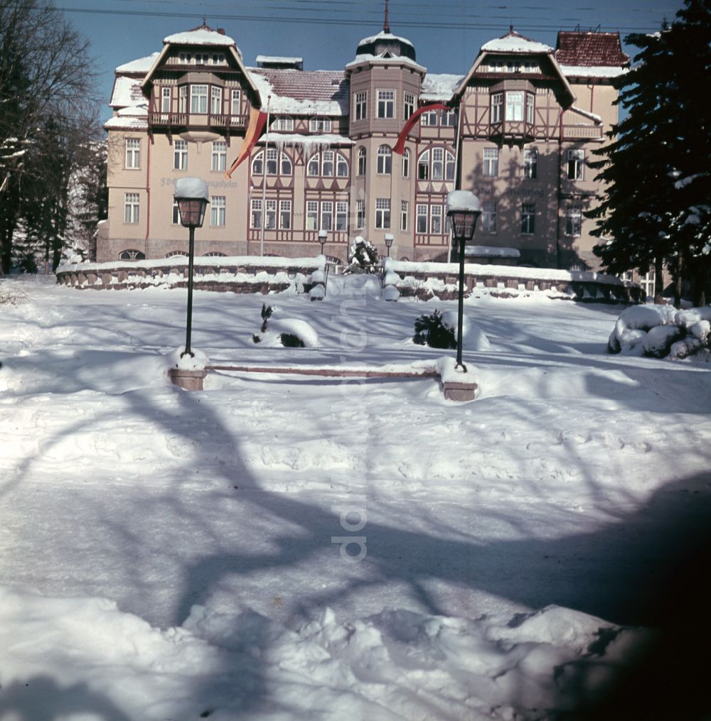 Wernigerode: Winterlandschaft im Ortsteil Schierke in Wernigerode in der DDR