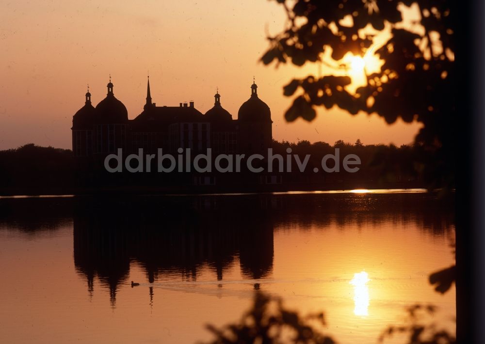 Nachtluftbild Moritzburg - Nachtaufnahme vom Schloss Moritzburg in Moritzburg in Sachsen